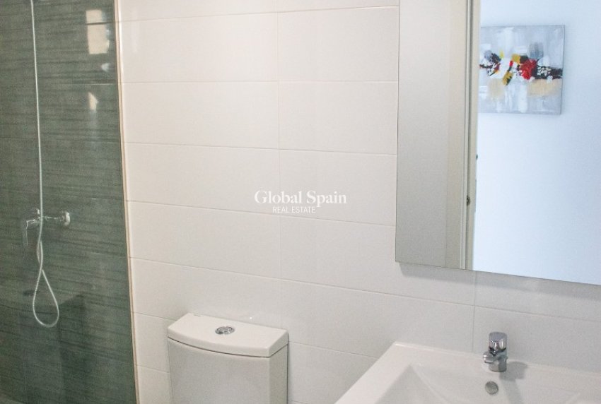 Odsprzedaż - MIESZKANIE -
CALPE - Zona Levante - Playa Fossa