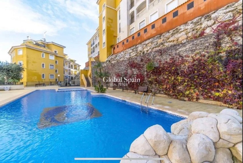 Odsprzedaż - MIESZKANIE -
CAMPOAMOR - Costa Blanca