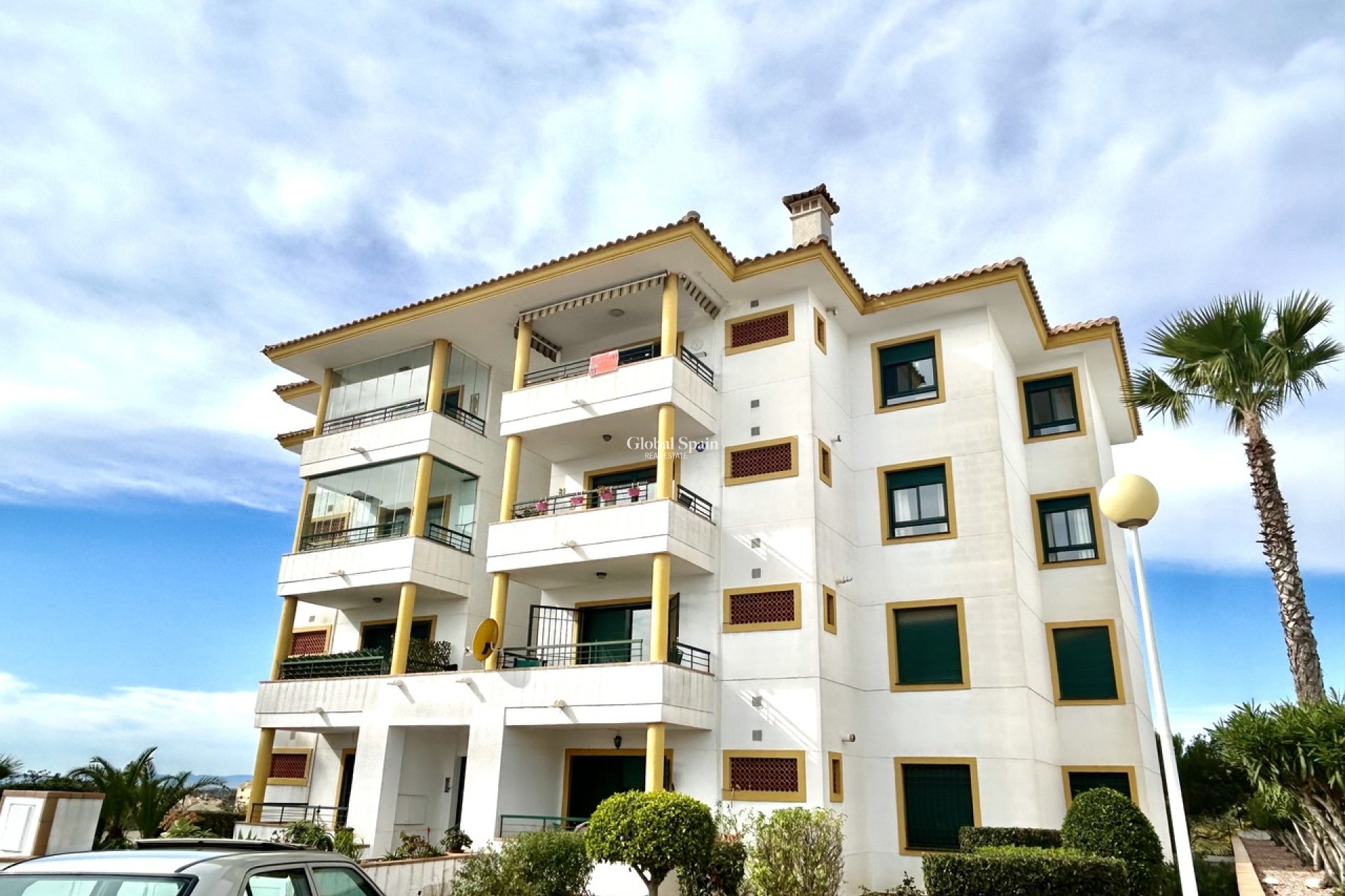 Odsprzedaż - MIESZKANIE -
CAMPOAMOR - Costa Blanca