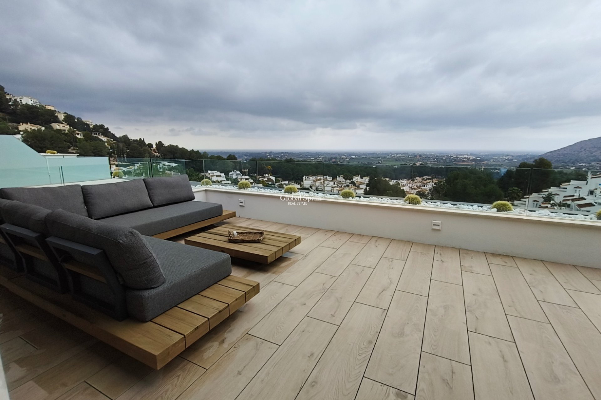 Odsprzedaż - MIESZKANIE -
DENIA - Costa Blanca