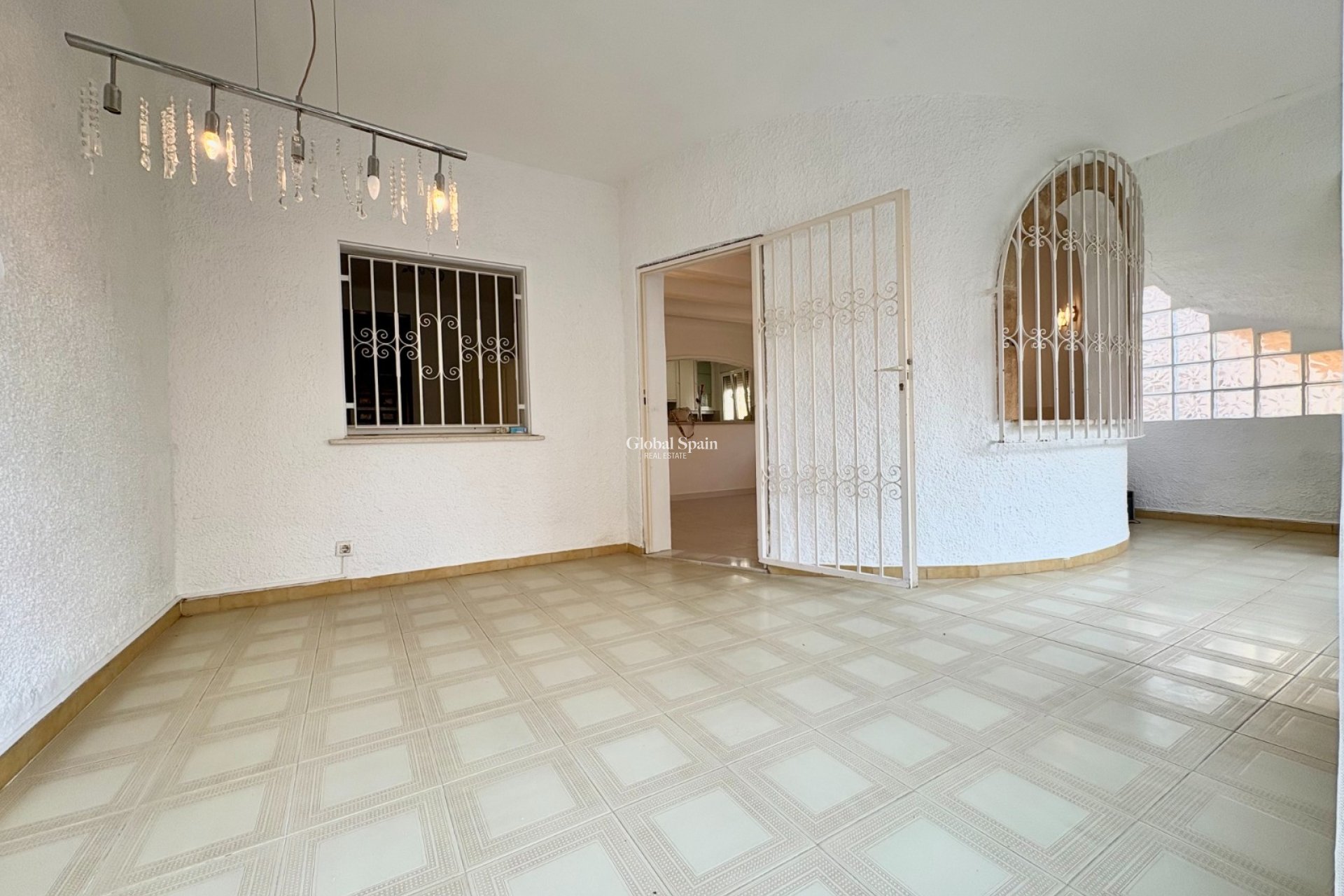 Odsprzedaż - MIESZKANIE -
DENIA - Las Rotas - Les Rotes