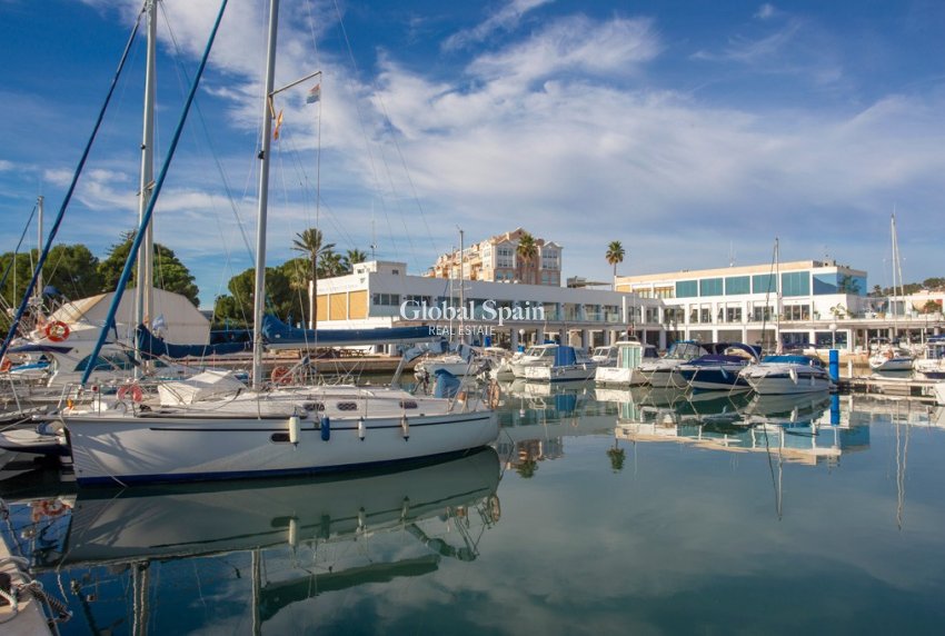 Odsprzedaż - MIESZKANIE -
DENIA - Las Rotas - Les Rotes