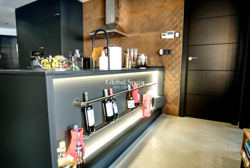 Odsprzedaż - MIESZKANIE -
Formentera del Segura - Pueblo 5