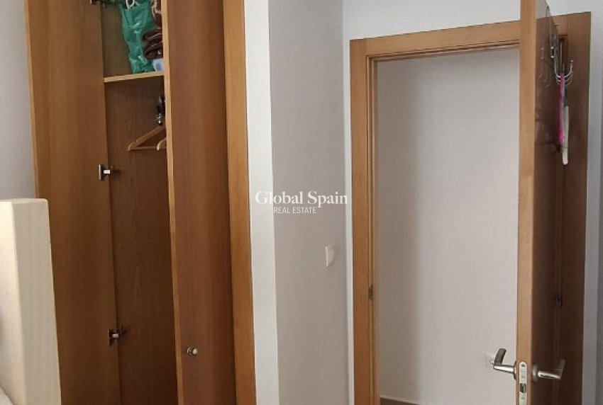 Odsprzedaż - MIESZKANIE -
GUARDAMAR DEL SEGURA