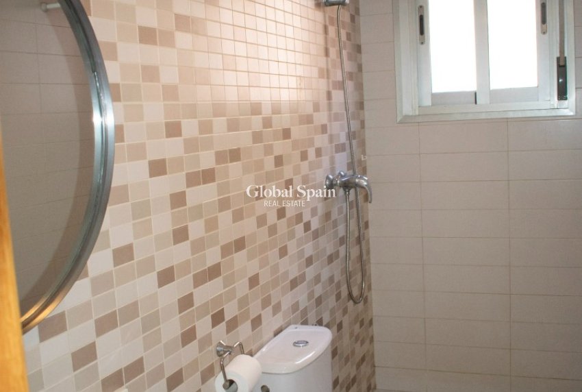 Odsprzedaż - MIESZKANIE -
GUARDAMAR DEL SEGURA