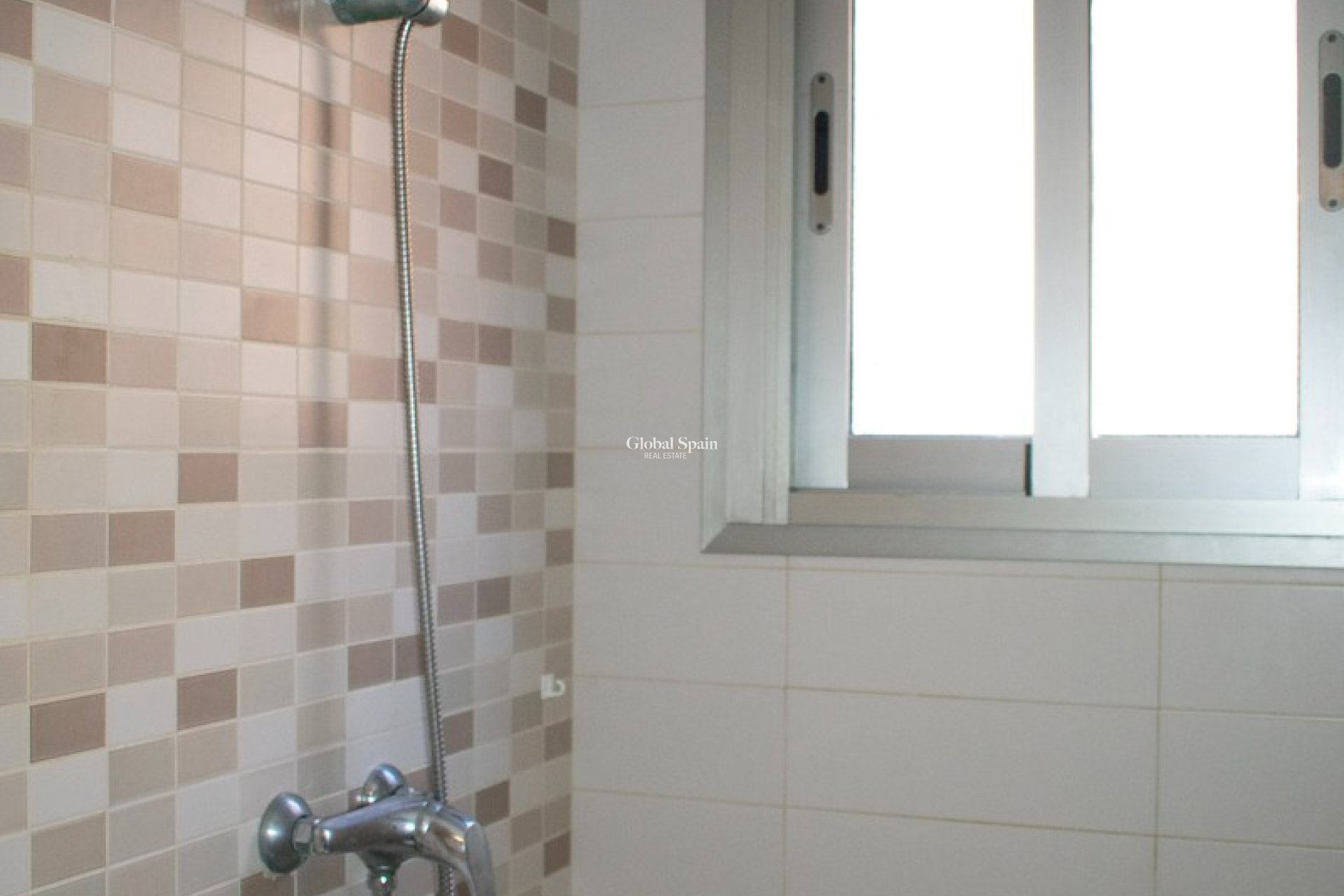 Odsprzedaż - MIESZKANIE -
GUARDAMAR DEL SEGURA