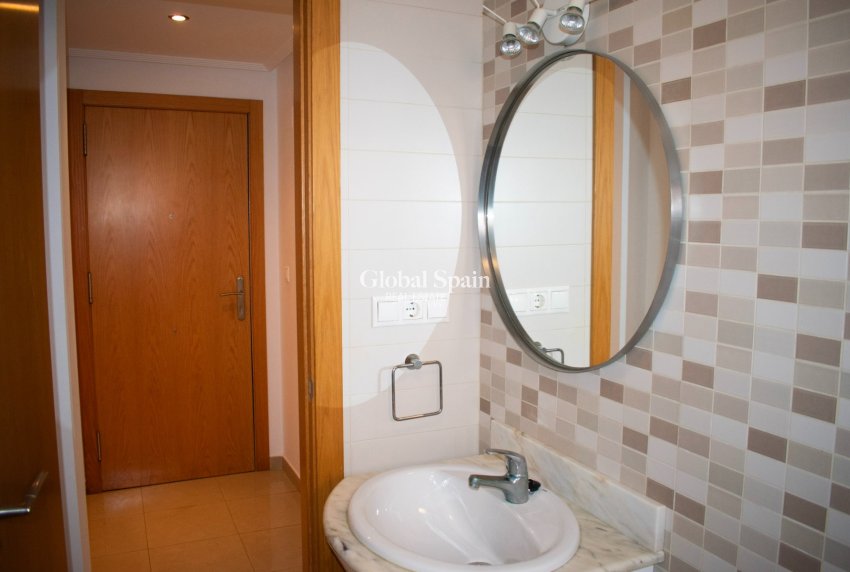 Odsprzedaż - MIESZKANIE -
GUARDAMAR DEL SEGURA