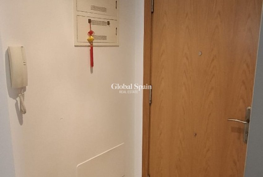 Odsprzedaż - MIESZKANIE -
GUARDAMAR DEL SEGURA