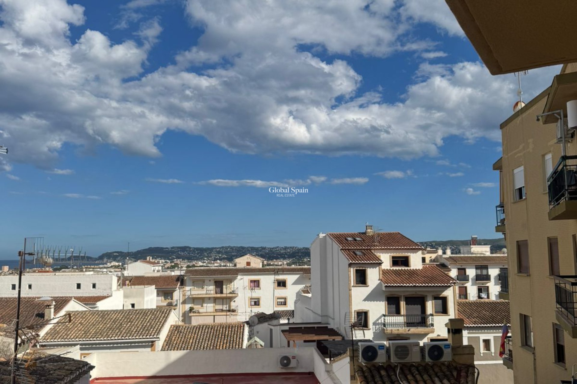 Odsprzedaż - MIESZKANIE -
JÁVEA - Costa Blanca