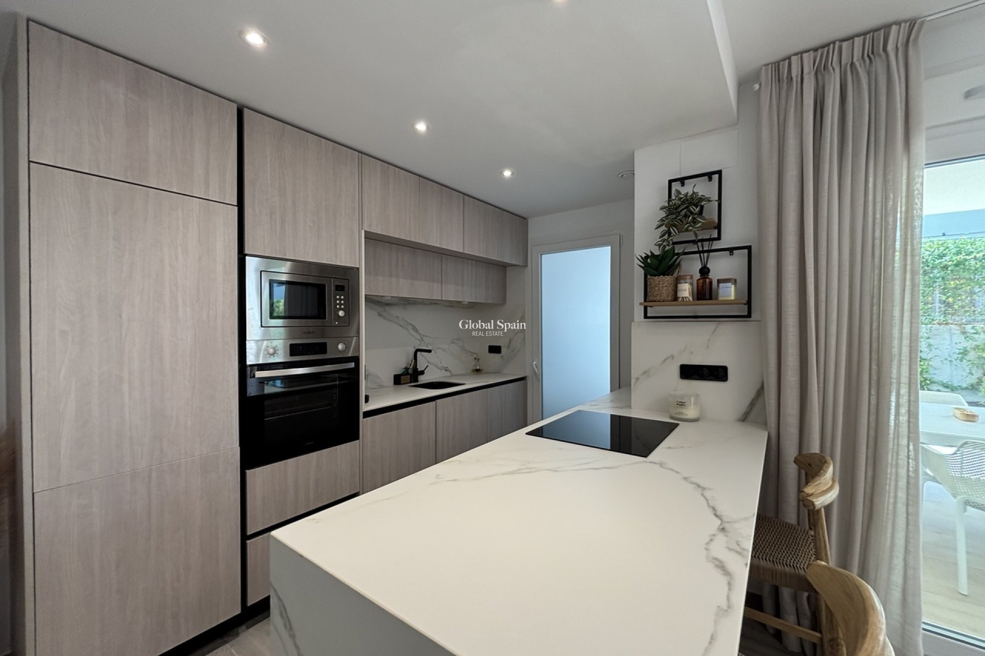 Odsprzedaż - MIESZKANIE -
LA FINCA GOLF - Inland