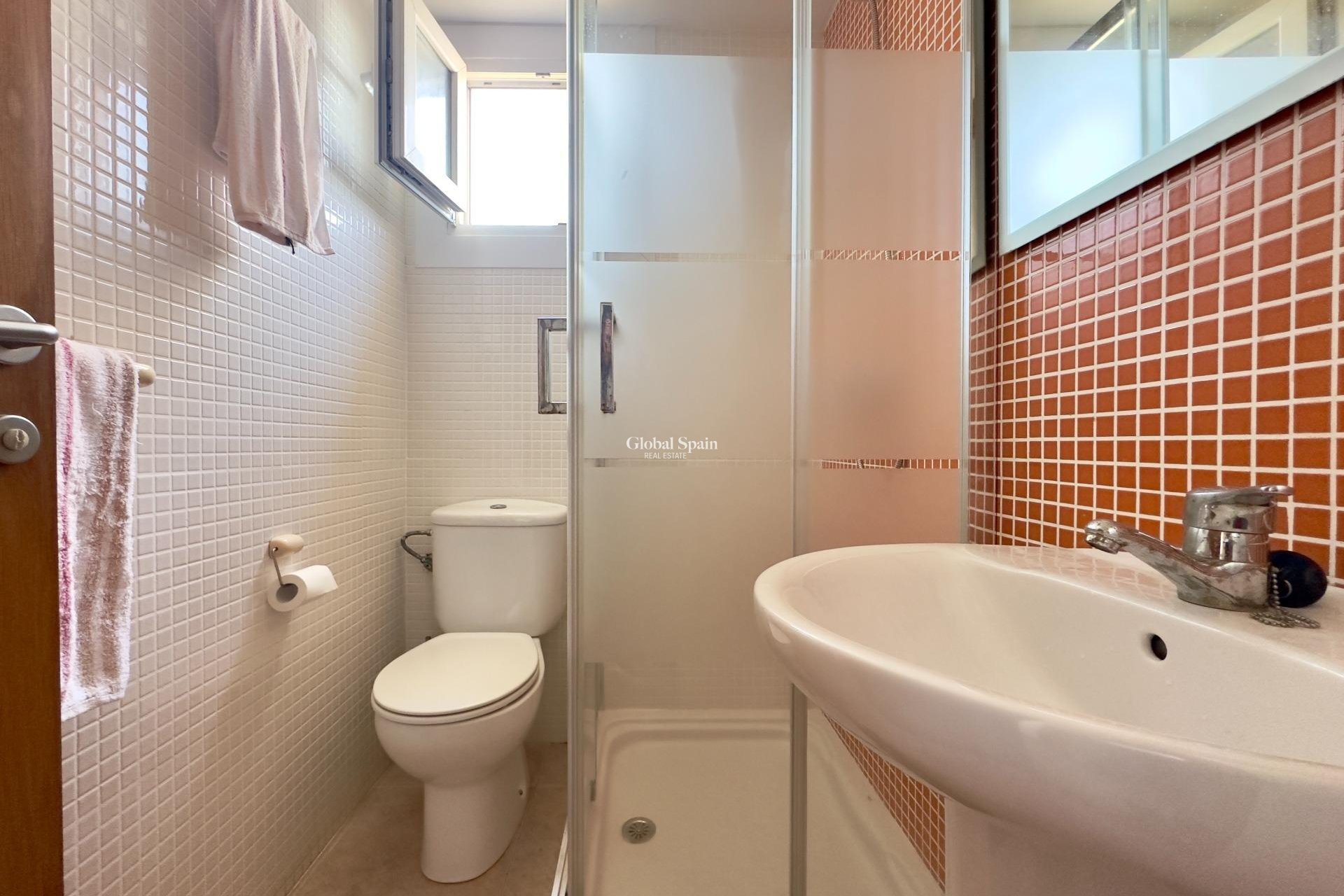 Odsprzedaż - MIESZKANIE -
LA MANGA DEL MAR MENOR - Playa del Esparto-Veneziola