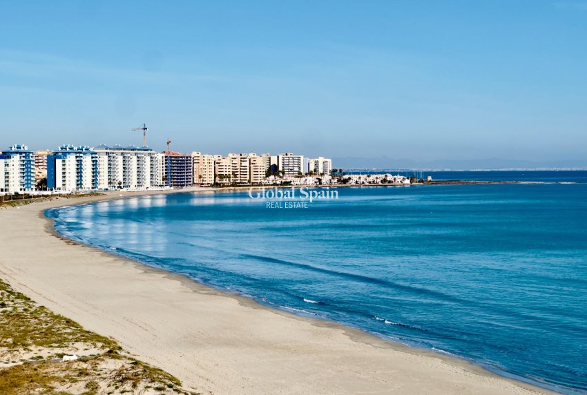 Odsprzedaż - MIESZKANIE -
LA MANGA DEL MAR MENOR - Playa del Esparto-Veneziola