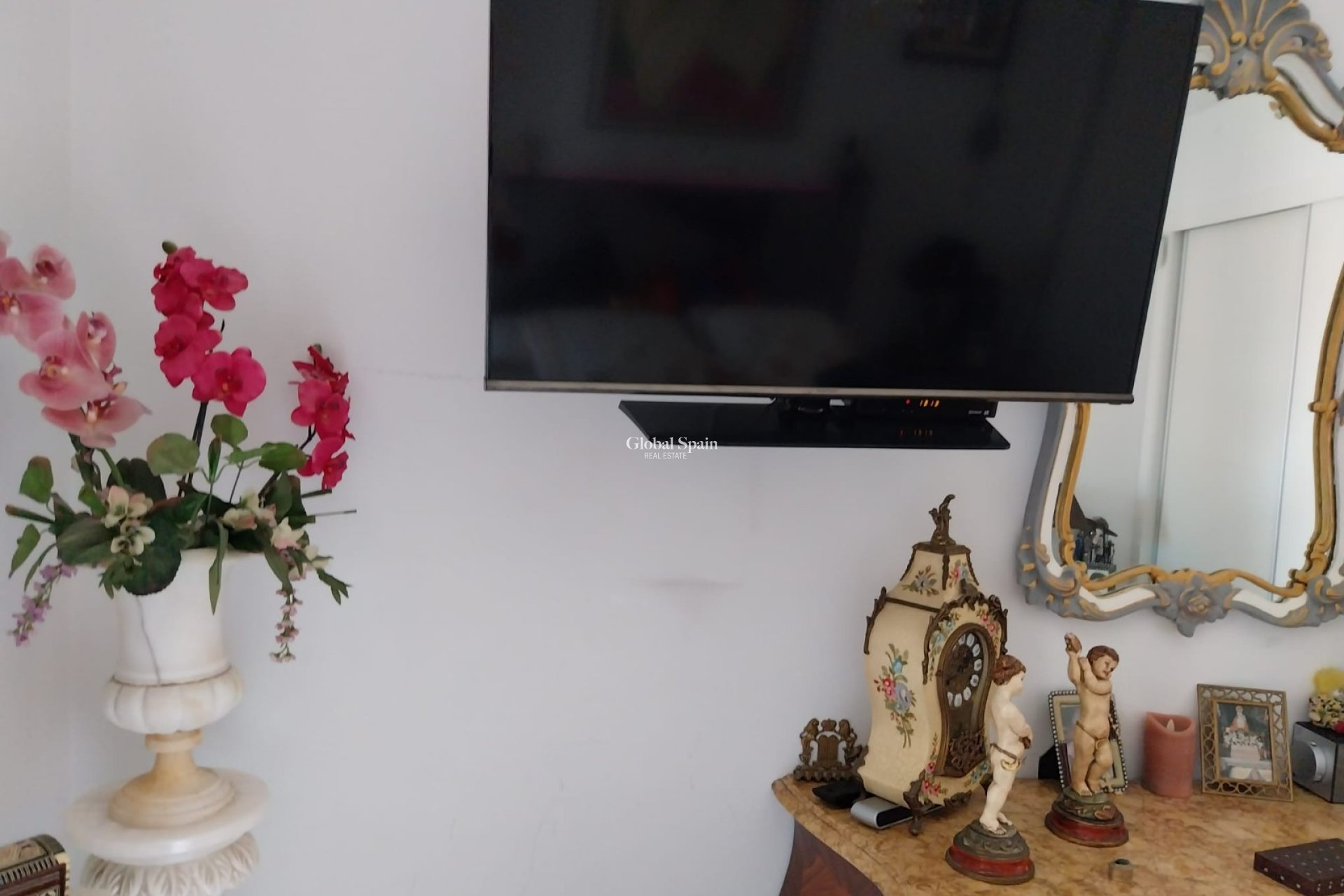 Odsprzedaż - MIESZKANIE -
LA MATA