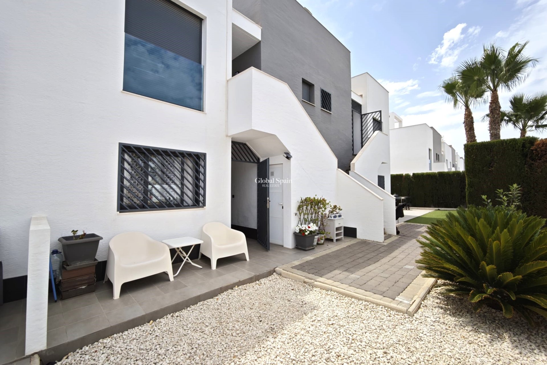 Odsprzedaż - MIESZKANIE -
LA ZENIA - Costa Blanca