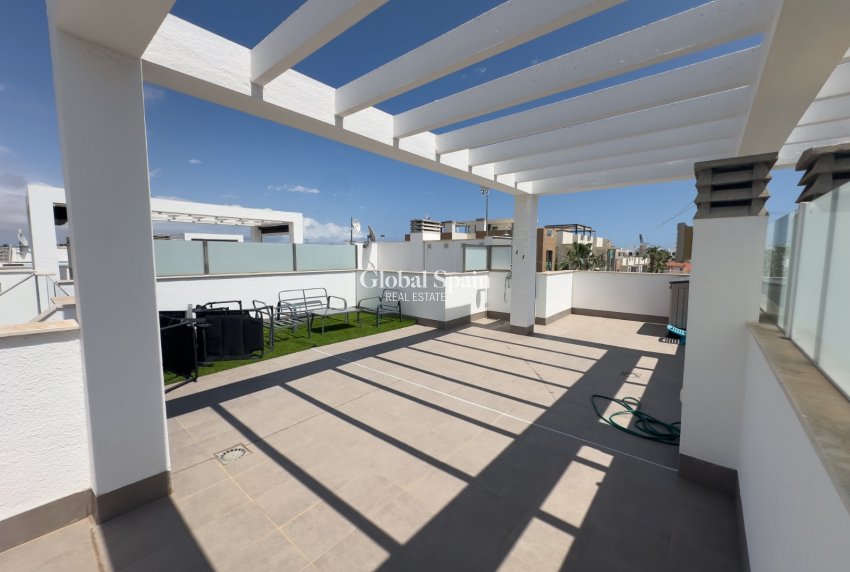 Odsprzedaż - MIESZKANIE -
LA ZENIA - Costa Blanca