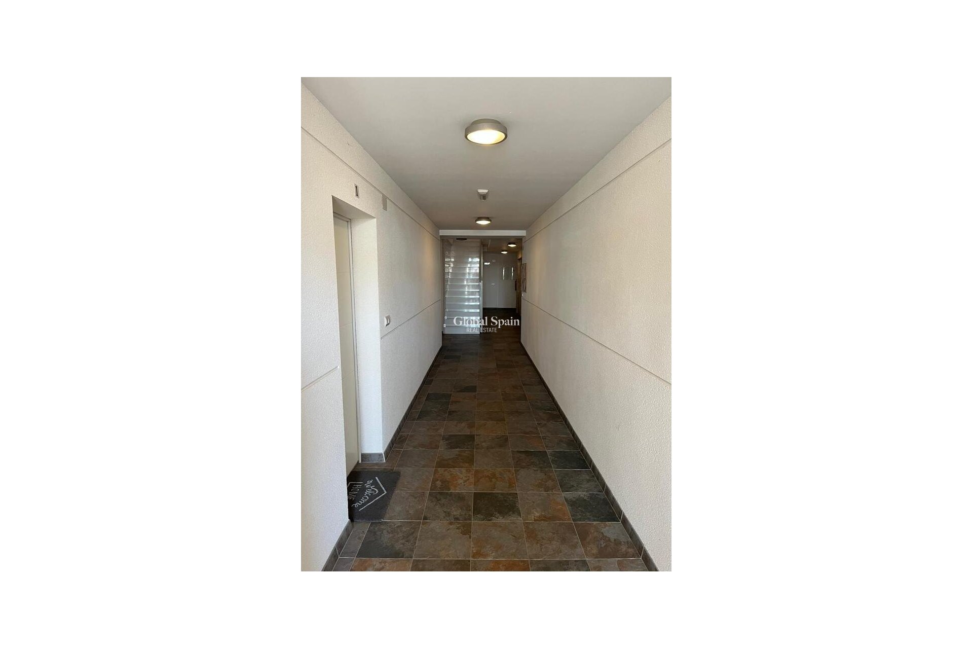 Odsprzedaż - MIESZKANIE -
LOS DOLSES - Inland