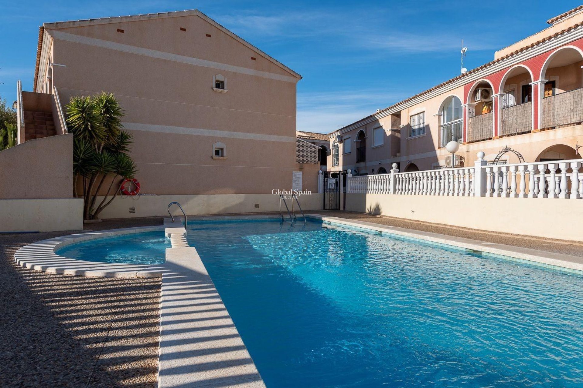Odsprzedaż - MIESZKANIE -
ORIHUELA COSTA - La Regia