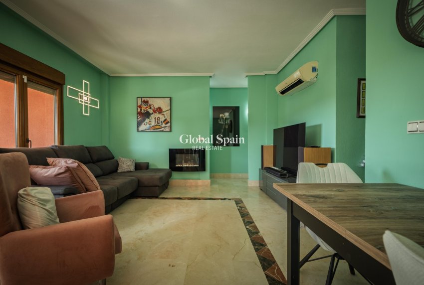 Odsprzedaż - MIESZKANIE -
ORIHUELA COSTA - Las Ramblas