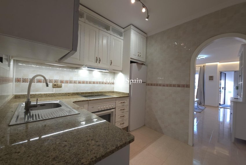 Odsprzedaż - MIESZKANIE -
ORIHUELA COSTA - Lomas De Cabo Roig-los Dolses