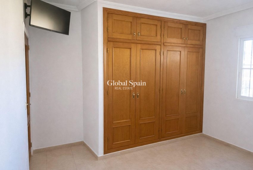 Odsprzedaż - MIESZKANIE -
ORIHUELA COSTA - Lomas De Cabo Roig-los Dolses