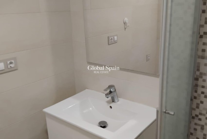 Odsprzedaż - MIESZKANIE -
ORIHUELA COSTA - Lomas de Cabo Roig