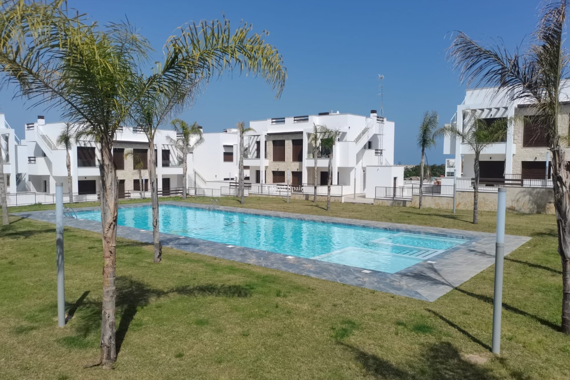 Odsprzedaż - MIESZKANIE -
Orihuela Costa - Los Balcones