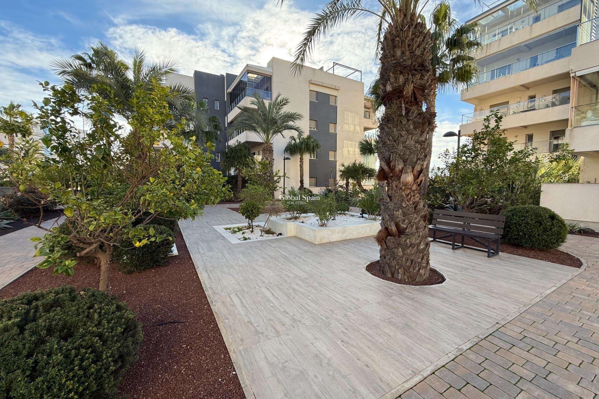 Odsprzedaż - MIESZKANIE -
ORIHUELA COSTA - Los Dolses