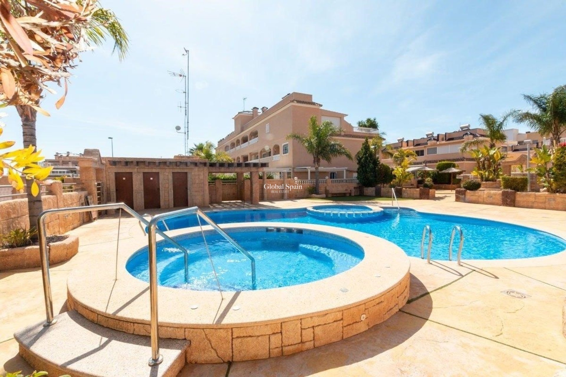 Odsprzedaż - MIESZKANIE -
Orihuela Costa - Los Dolses