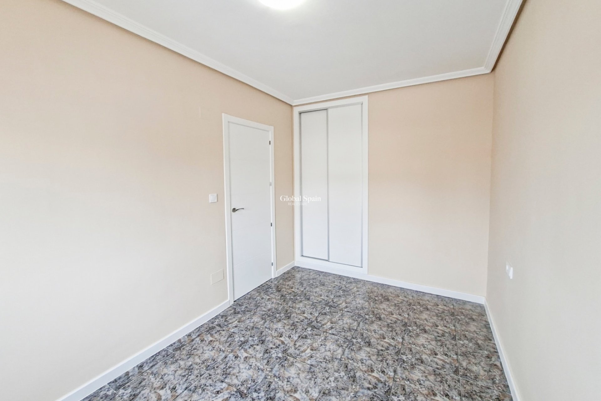 Odsprzedaż - MIESZKANIE -
ORIHUELA COSTA - Orihuela Costa