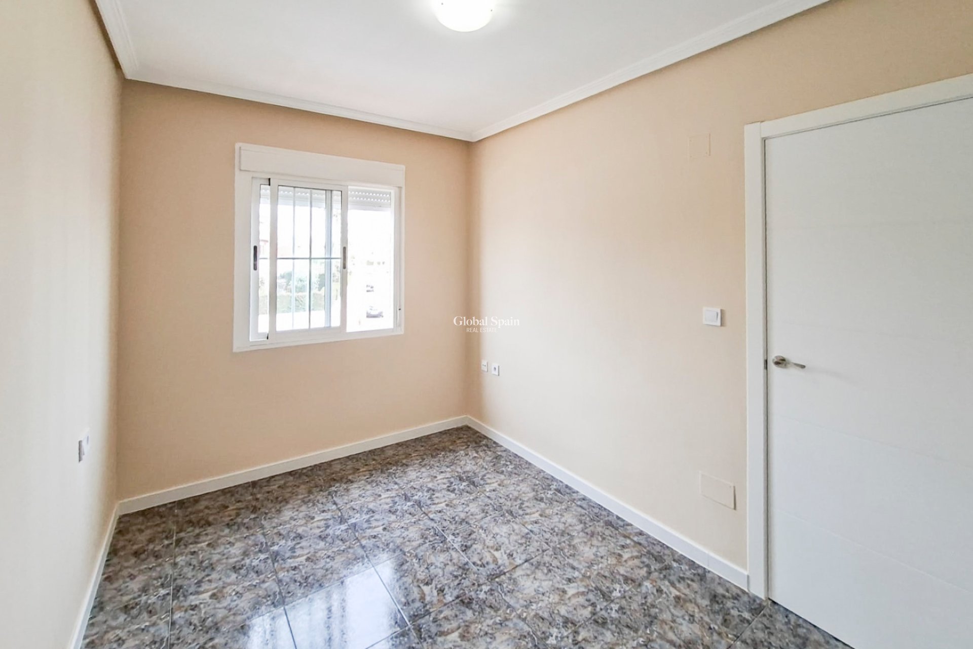 Odsprzedaż - MIESZKANIE -
ORIHUELA COSTA - Orihuela Costa