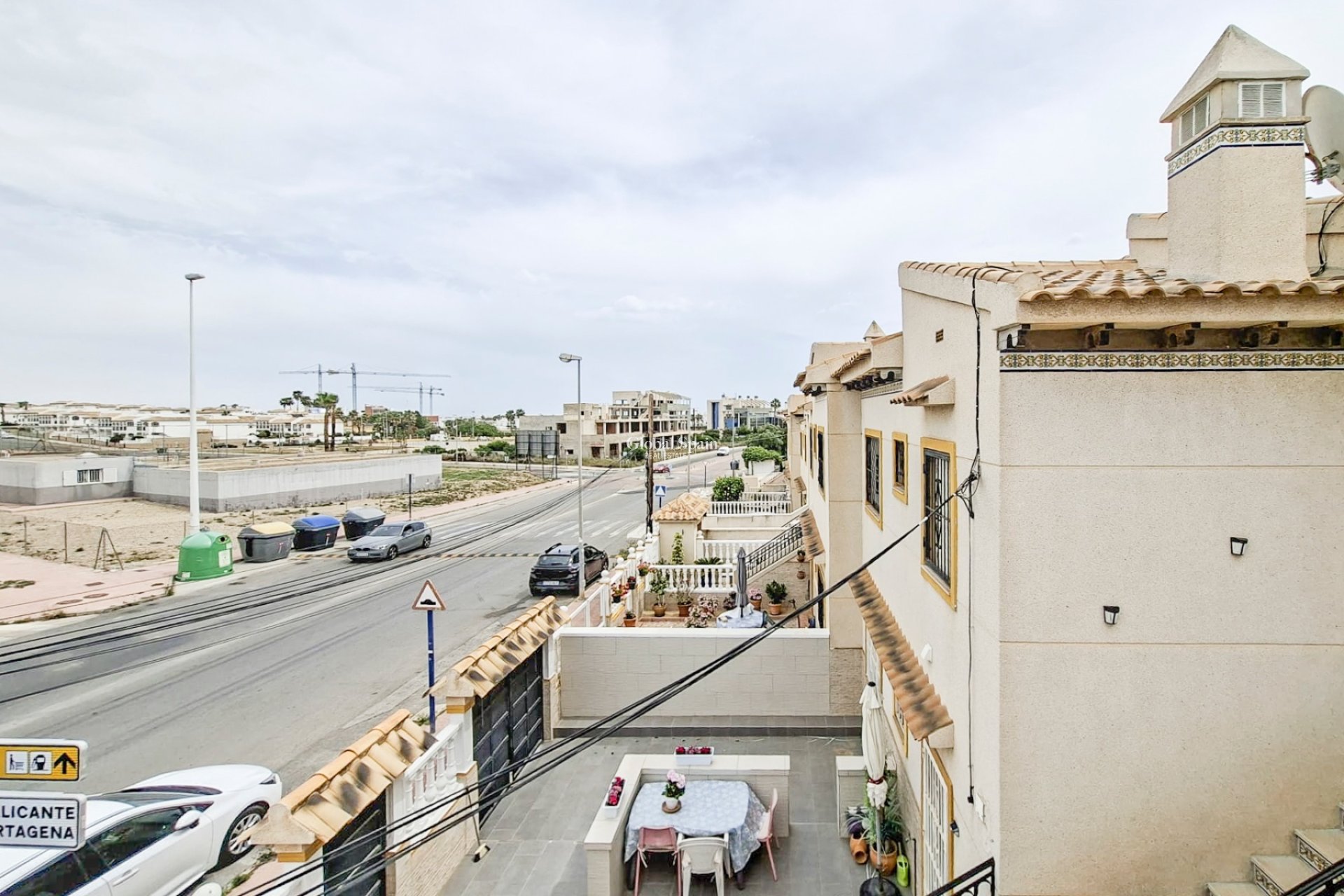 Odsprzedaż - MIESZKANIE -
ORIHUELA COSTA - Orihuela Costa