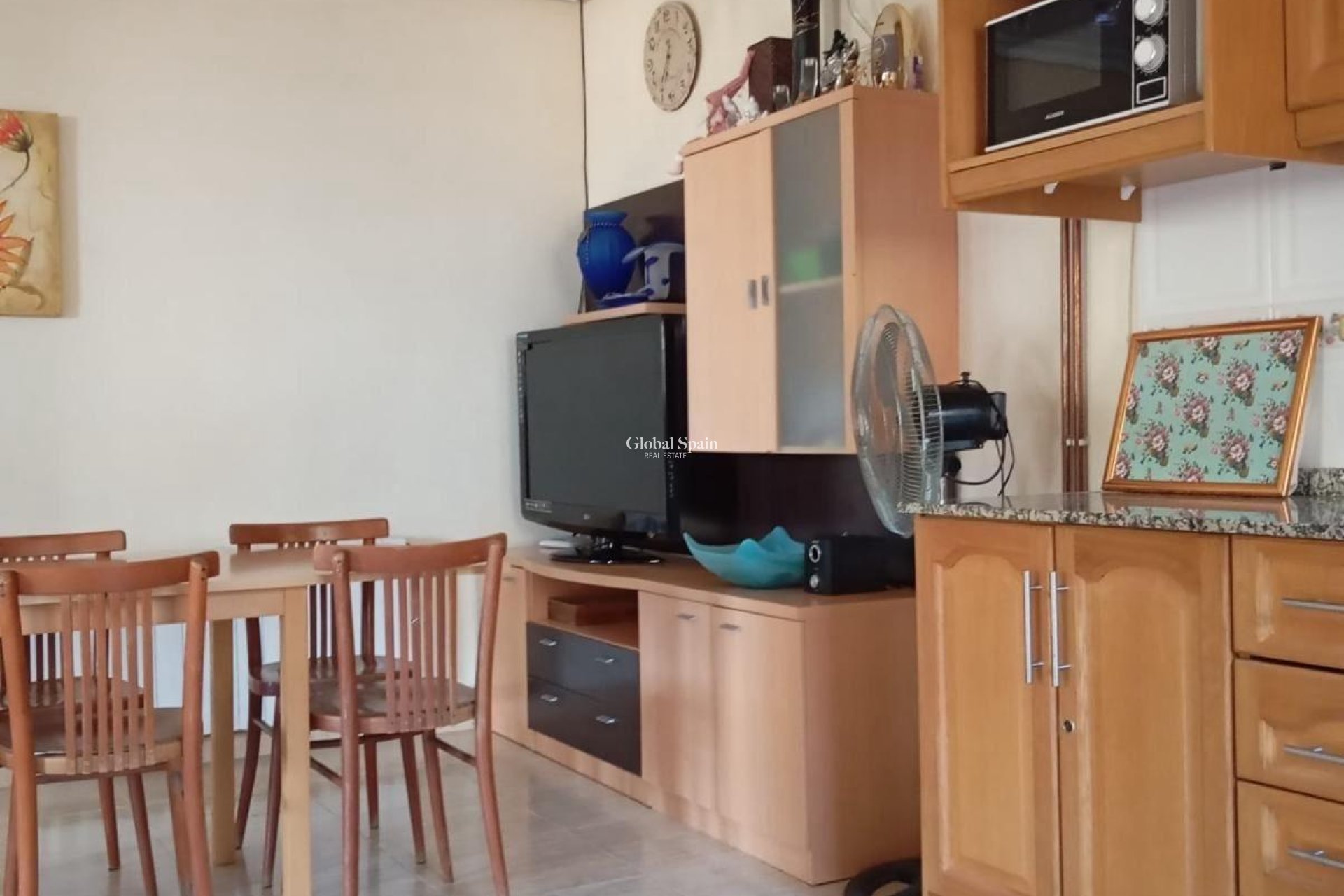 Odsprzedaż - MIESZKANIE -
ORIHUELA COSTA - Pau 26