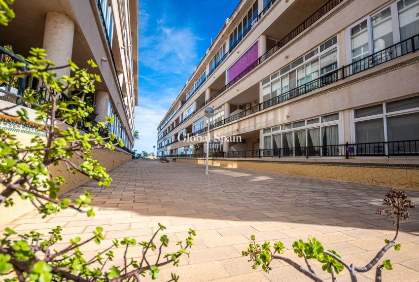 Odsprzedaż - MIESZKANIE -
ORIHUELA COSTA - Punta Prima