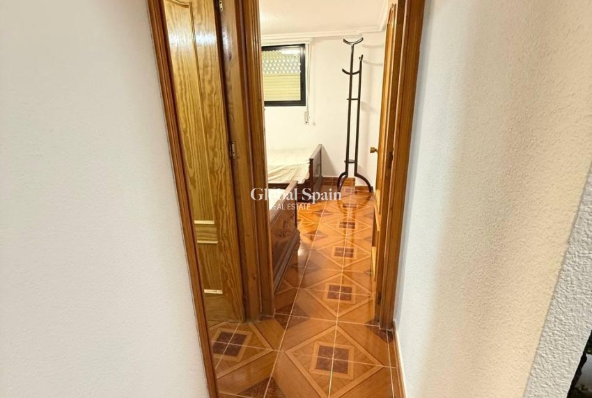 Odsprzedaż - MIESZKANIE -
ORIHUELA COSTA - Punta Prima