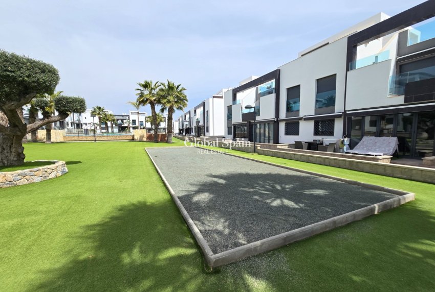 Odsprzedaż - MIESZKANIE -
ORIHUELA COSTA - Punta Prima *