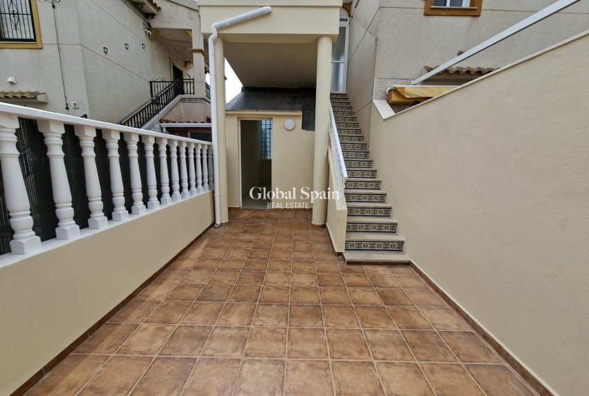 Odsprzedaż - MIESZKANIE -
ORIHUELA COSTA - Punta Prima