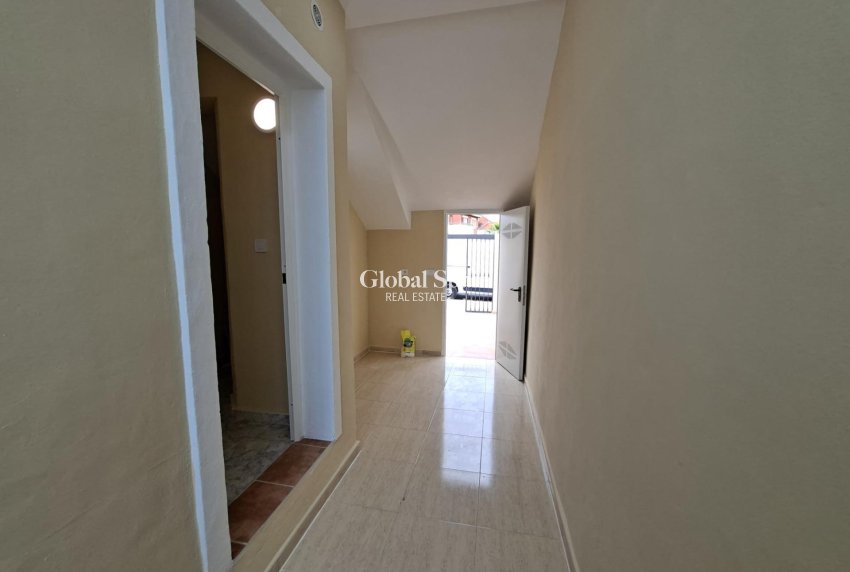 Odsprzedaż - MIESZKANIE -
ORIHUELA COSTA - Punta Prima