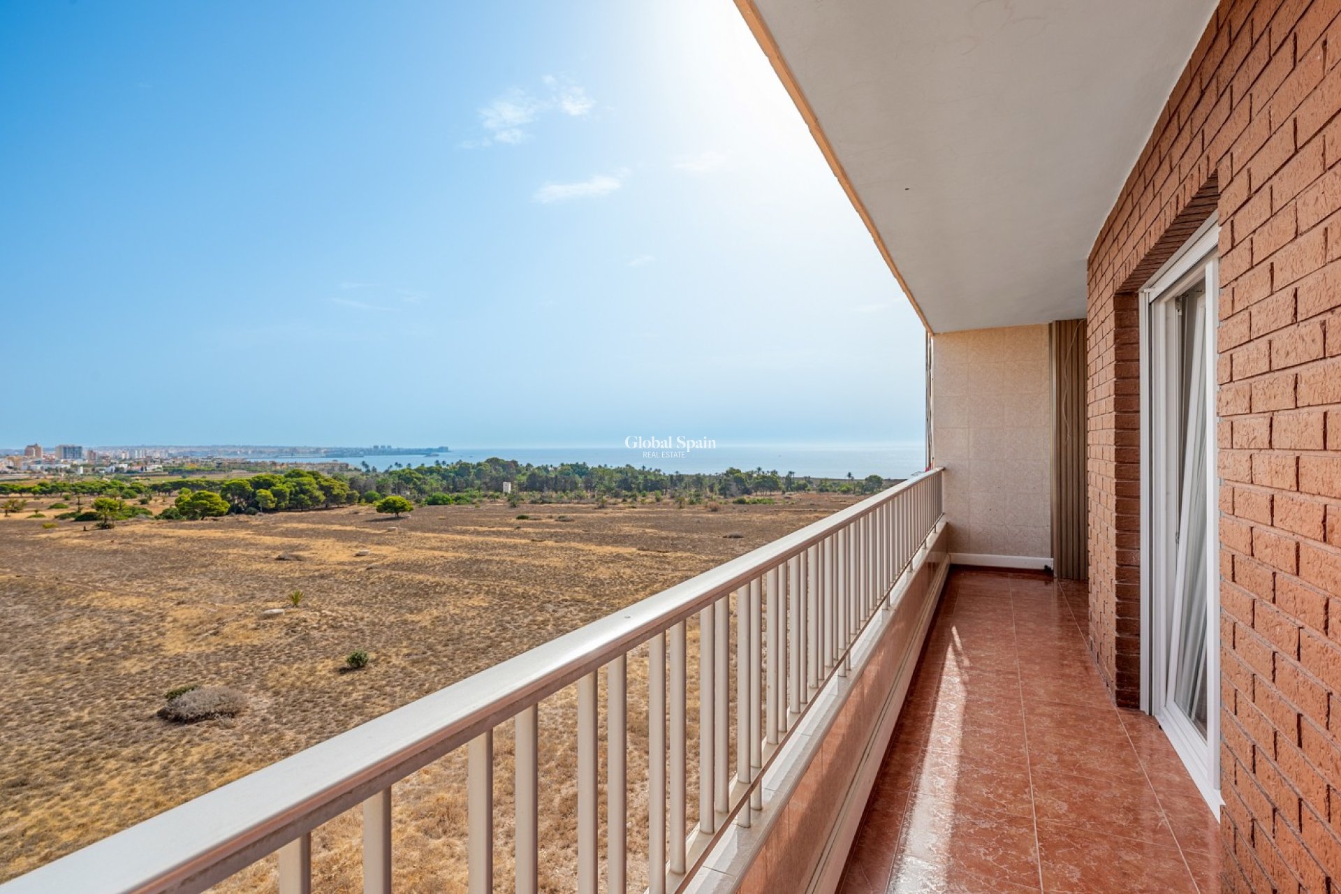 Odsprzedaż - MIESZKANIE -
ORIHUELA COSTA - Punta Prima
