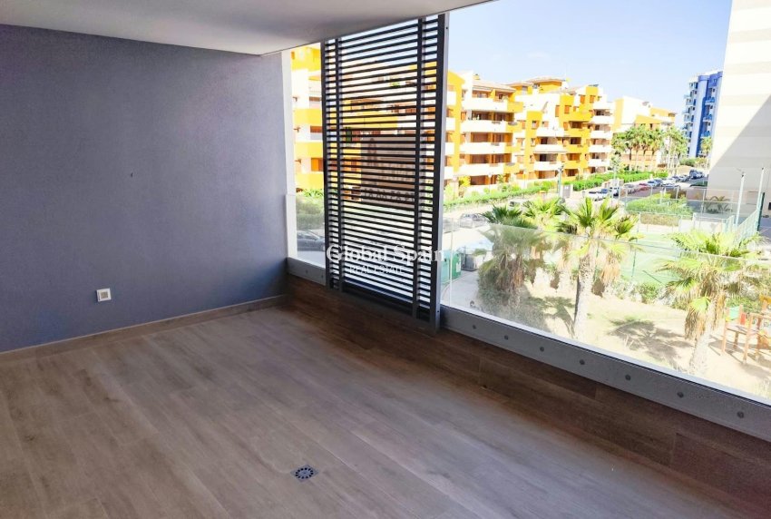 Odsprzedaż - MIESZKANIE -
ORIHUELA COSTA - Punta Prima