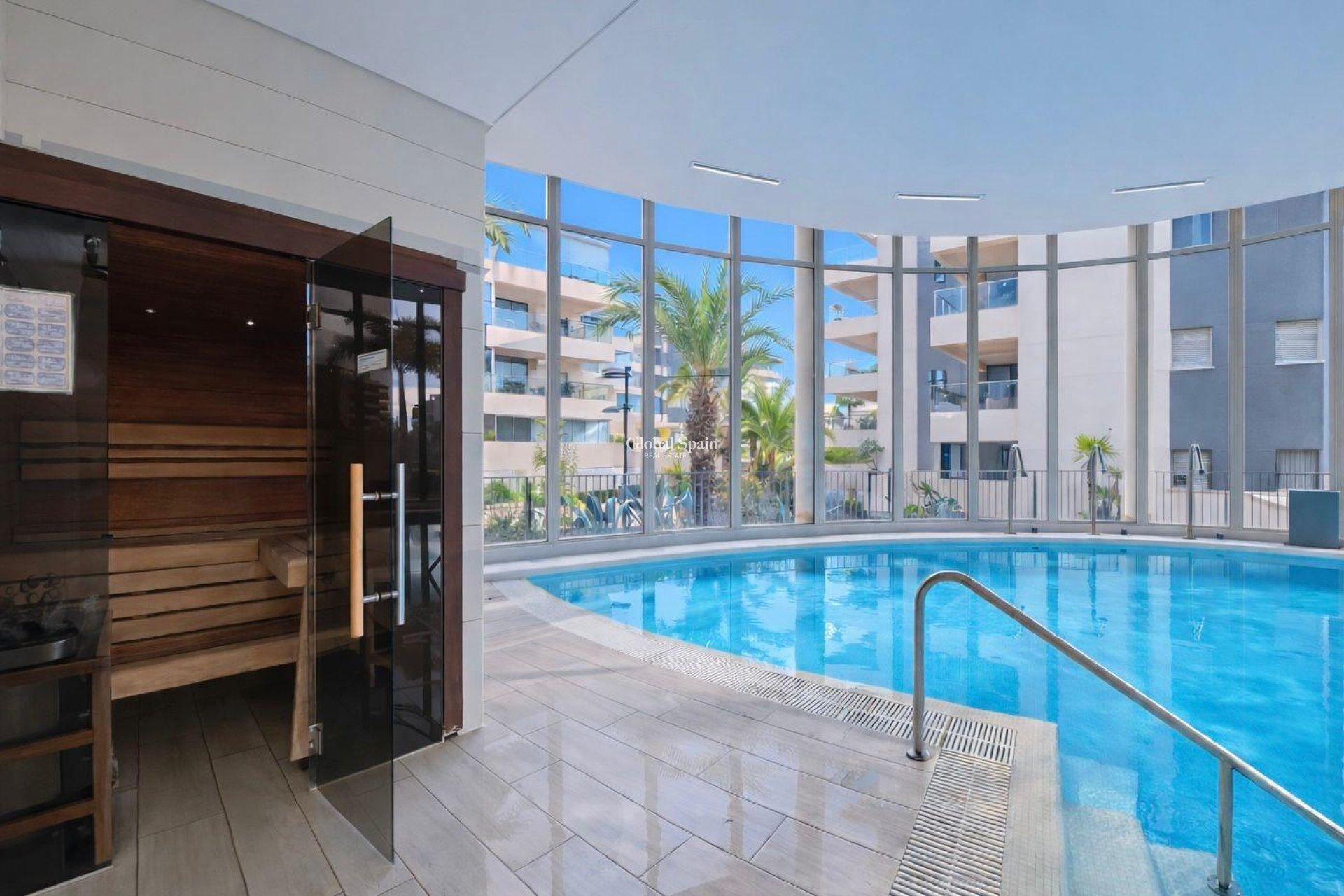 Odsprzedaż - MIESZKANIE -
ORIHUELA COSTA - VILLAMARTÍN
