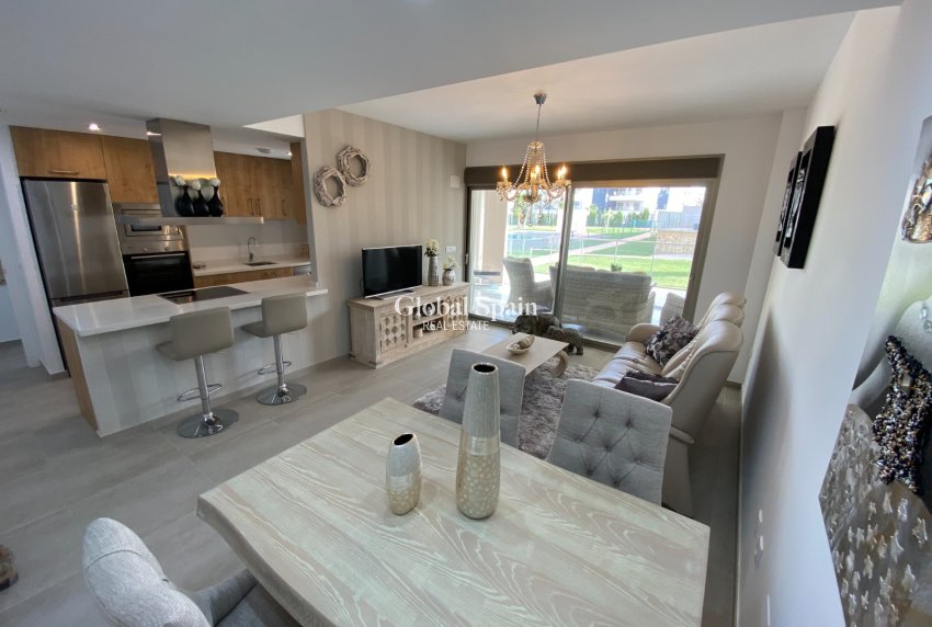 Odsprzedaż - MIESZKANIE -
ORIHUELA COSTA - VILLAMARTÍN