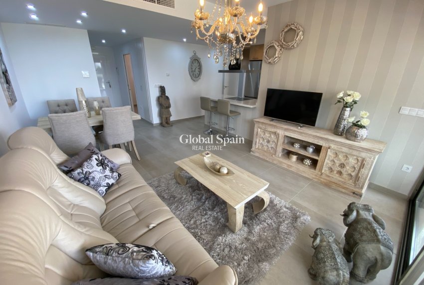 Odsprzedaż - MIESZKANIE -
ORIHUELA COSTA - VILLAMARTÍN