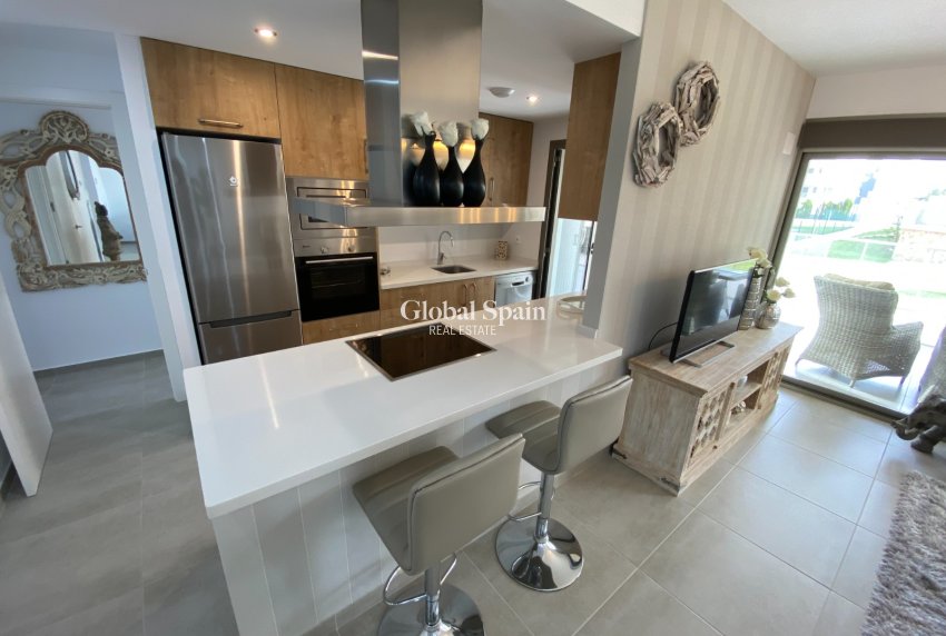 Odsprzedaż - MIESZKANIE -
ORIHUELA COSTA - VILLAMARTÍN