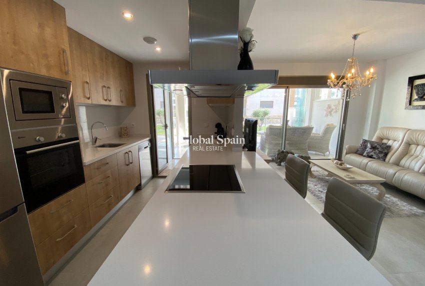 Odsprzedaż - MIESZKANIE -
ORIHUELA COSTA - VILLAMARTÍN