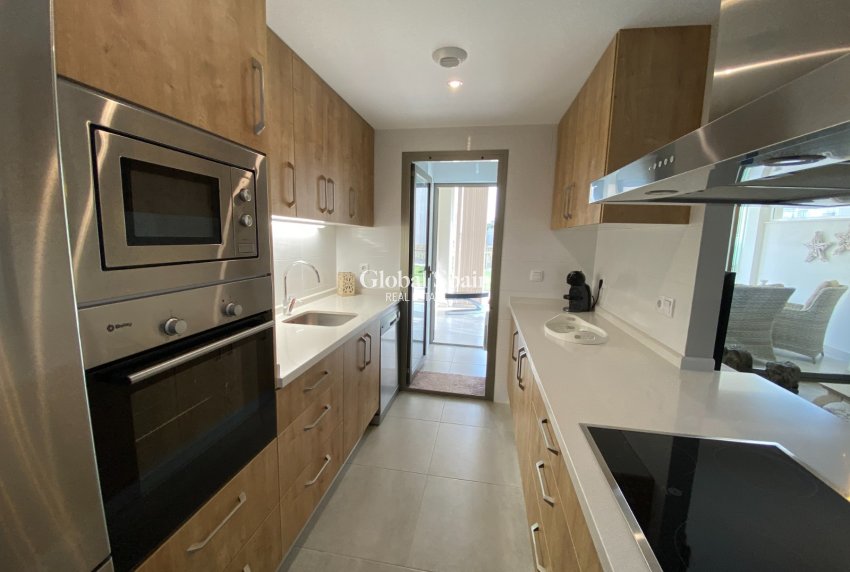 Odsprzedaż - MIESZKANIE -
ORIHUELA COSTA - VILLAMARTÍN