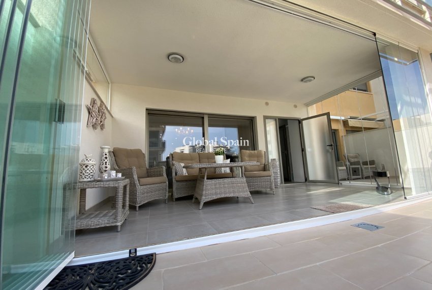 Odsprzedaż - MIESZKANIE -
ORIHUELA COSTA - VILLAMARTÍN