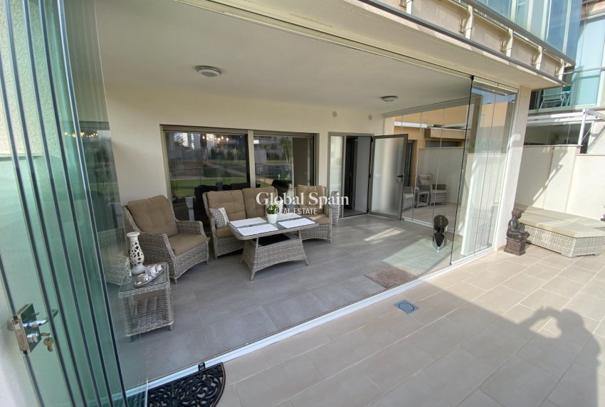 Odsprzedaż - MIESZKANIE -
ORIHUELA COSTA - VILLAMARTÍN