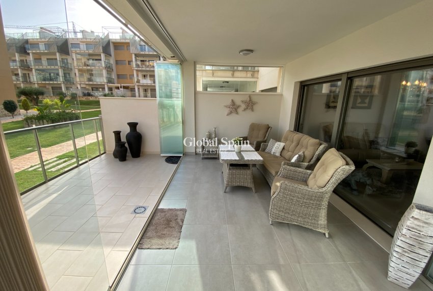 Odsprzedaż - MIESZKANIE -
ORIHUELA COSTA - VILLAMARTÍN