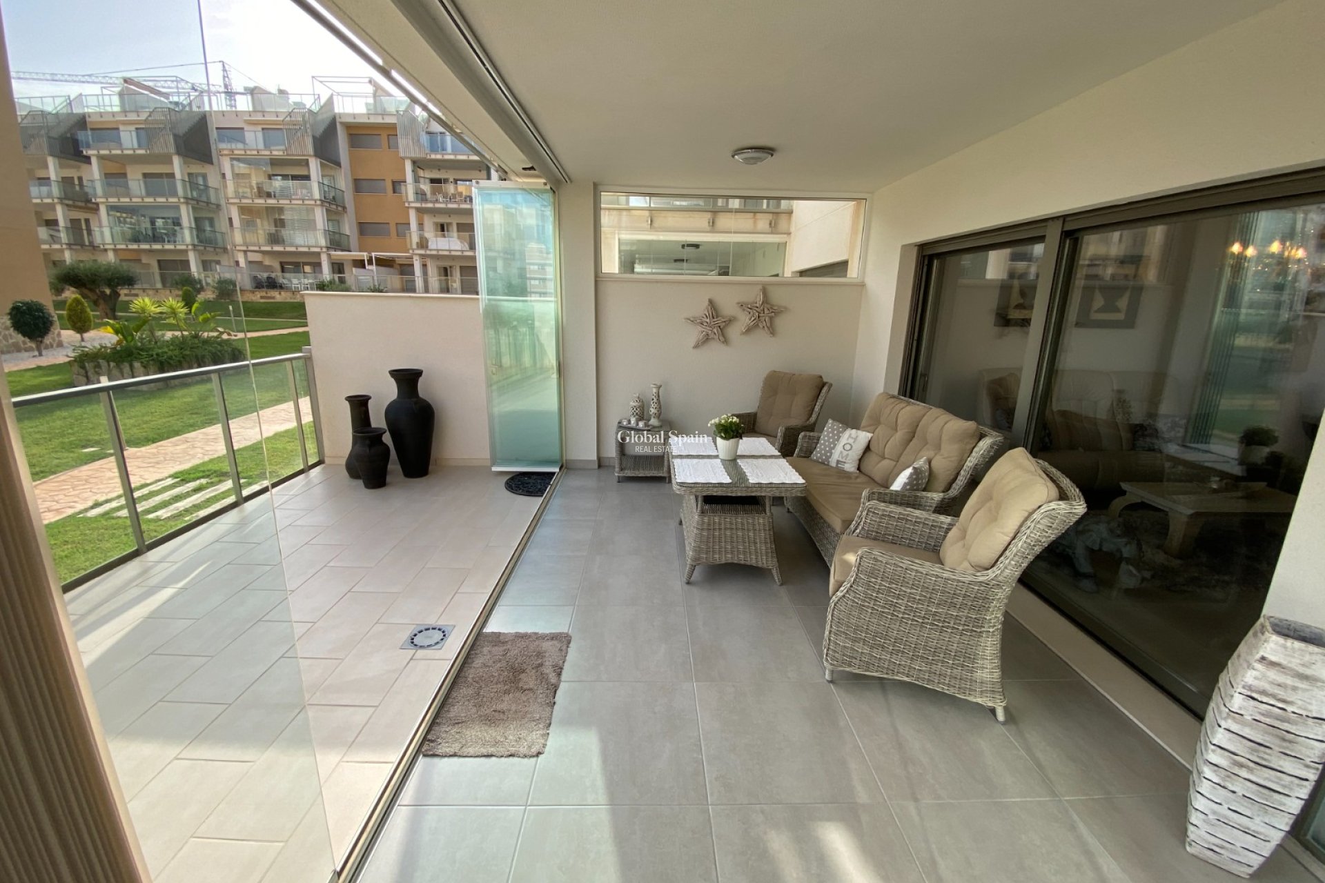 Odsprzedaż - MIESZKANIE -
ORIHUELA COSTA - VILLAMARTÍN