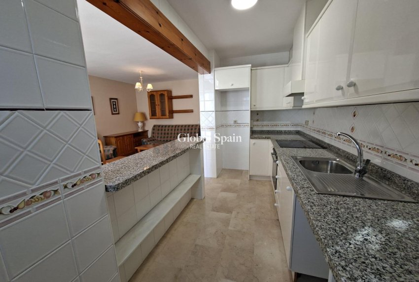 Odsprzedaż - MIESZKANIE -
ORIHUELA COSTA - VILLAMARTÍN